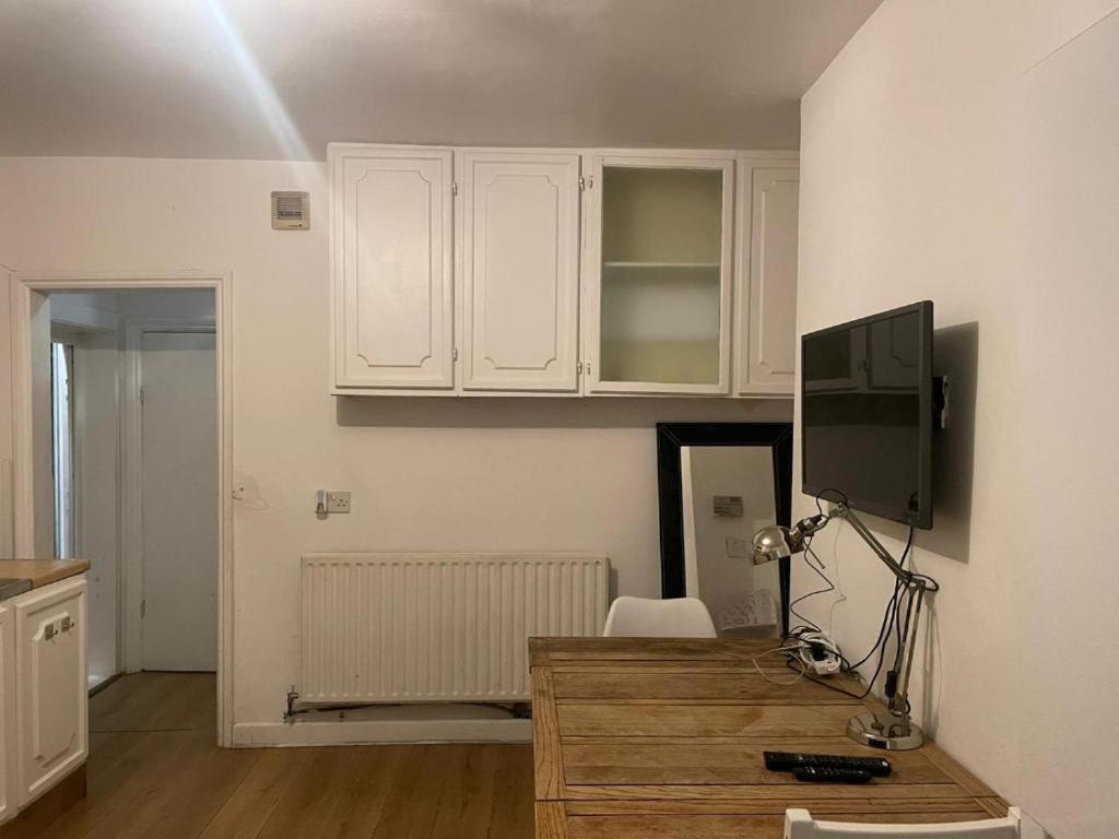 Guest House Balham, South London Spacious, Lambert, 6 Rooms Available מראה חיצוני תמונה